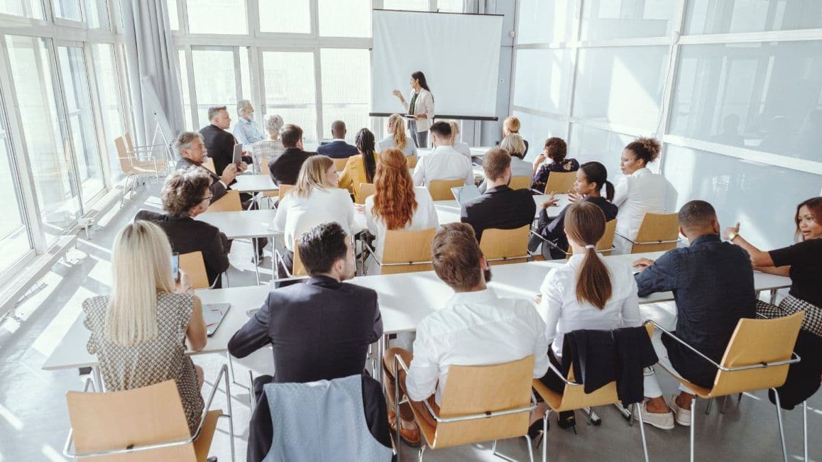 Onboarding pracownika: przykłady i antyprzykłady
